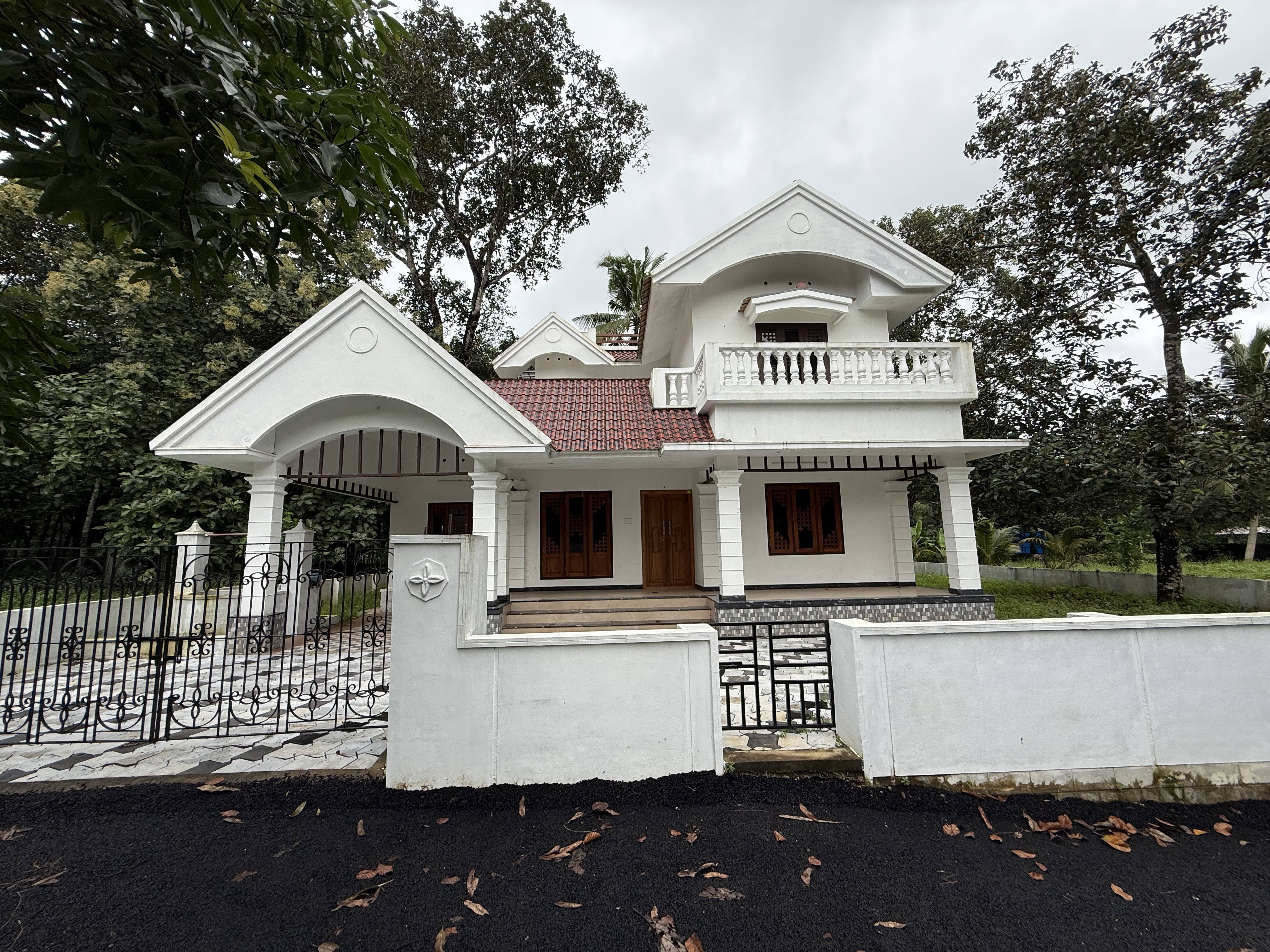 House for sale in MANARCADU, Kottayam, Kerala